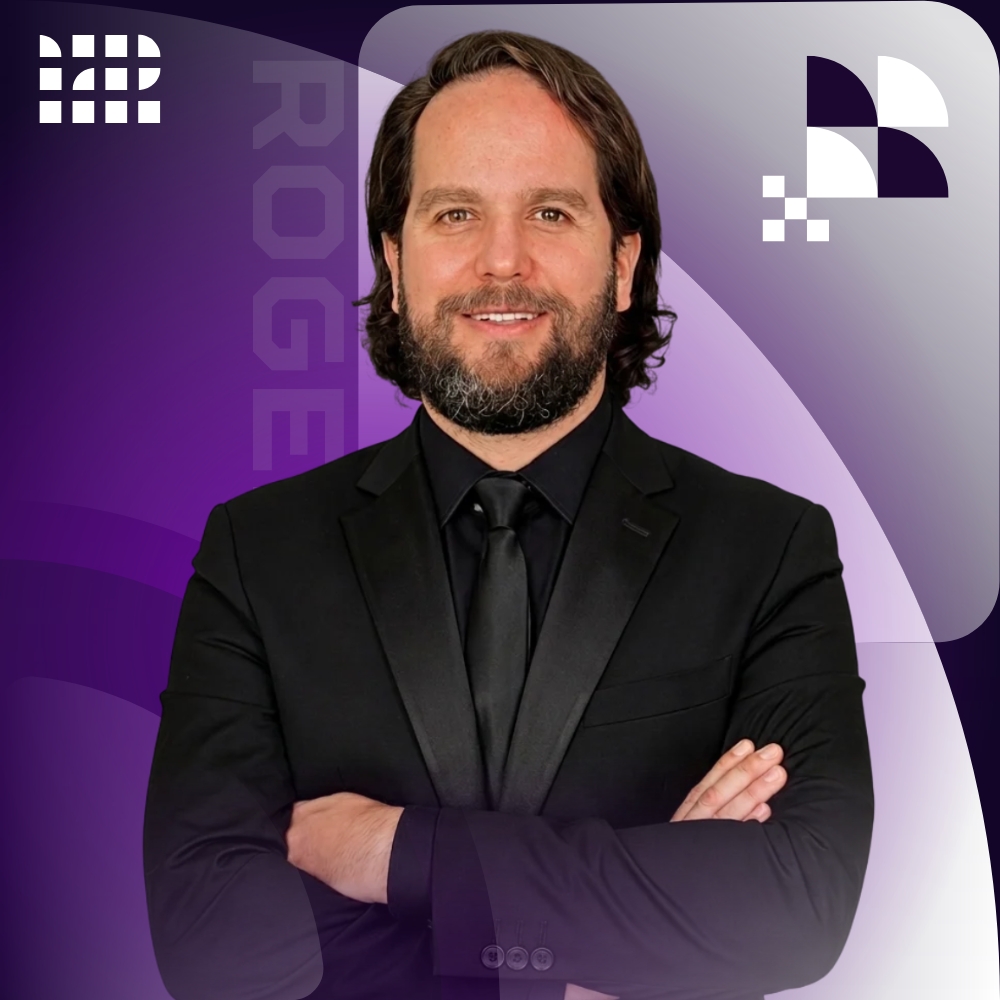 Dr. Rogelio Martínez Biografia