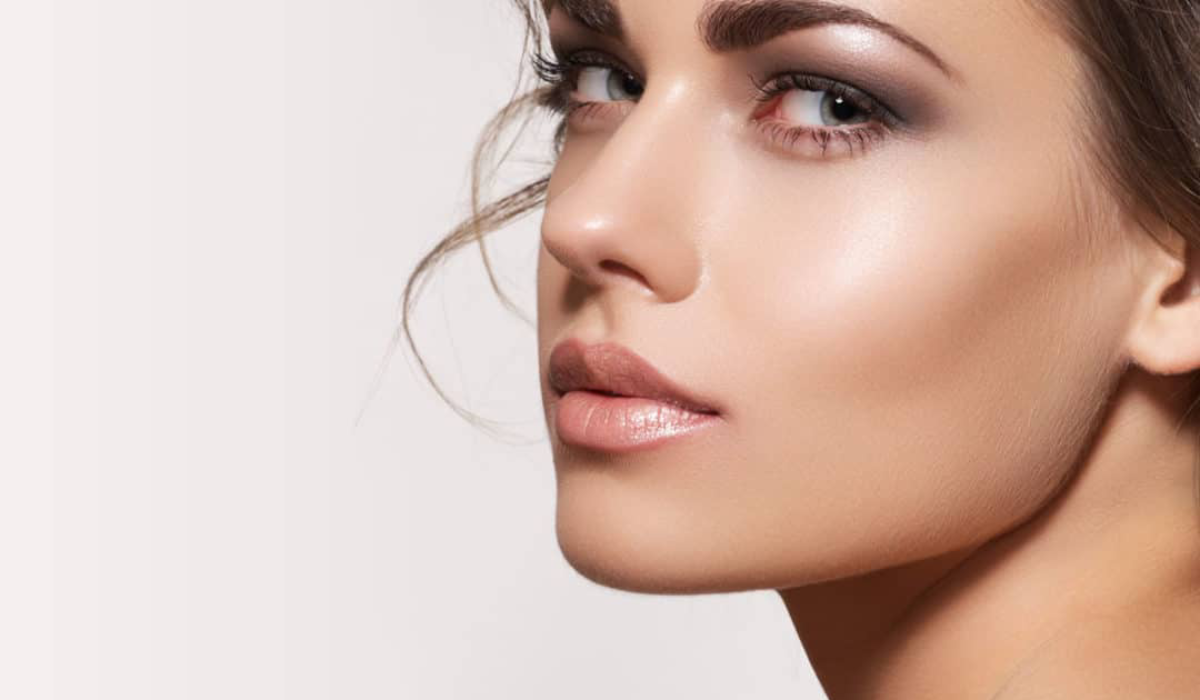 Cirujano plástico con experiencia en rinoplastia en Mérida